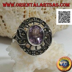 Anillo de plata en forma de snitch con amatista ovalada natural y marcasita