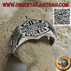 Silberring mit Motor Harley Davidson Cycles-Emblem mit seitlich eingravierten Flügeln