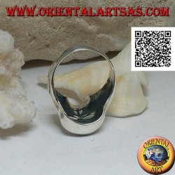 Glatter silberner Ring in Form eines Schädels ohne Kiefer, Zähne und Nase