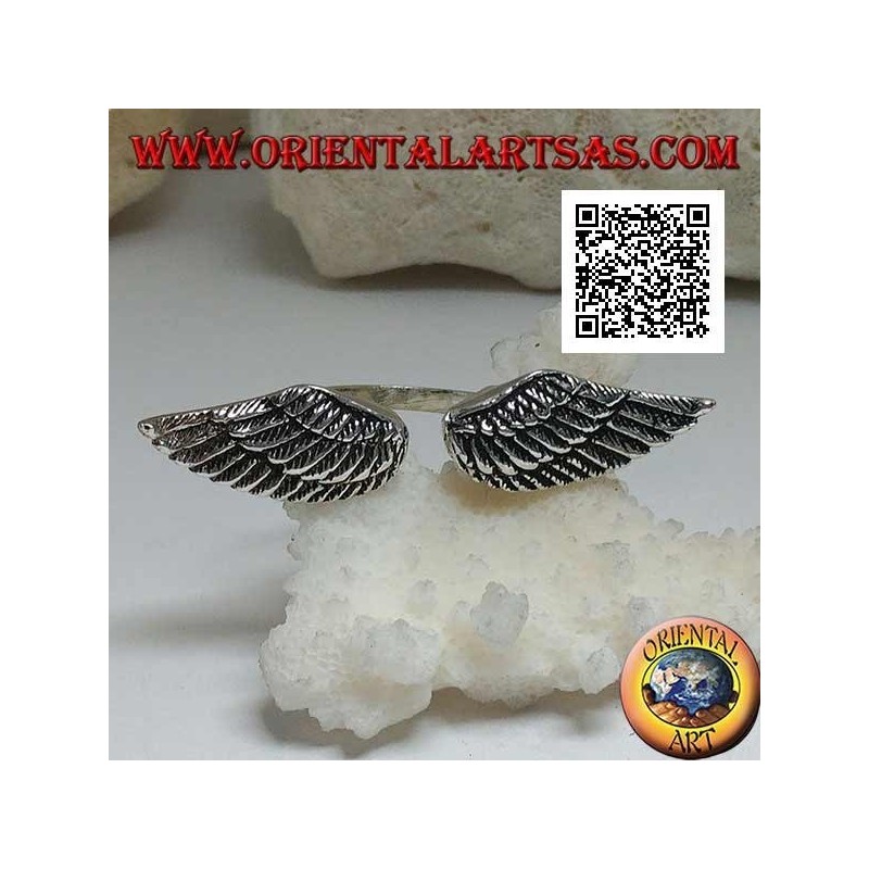 Anillo de plata con doble extensión y alas de ángel abiertas