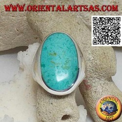 Anillo de plata con gran turquesa ovalada en engaste liso y esencial (13)
