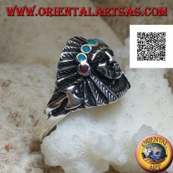 Silberring, Kopf eines Indianers mit Federkopfschmuck und türkisfarbenen und korallenroten Scheiben