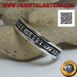 Antispannungsrotierender Silberring, geometrische Abfolge im Basrelief