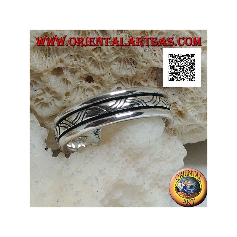Anello fedina in argento girevole antistress, intreccio a tre linee incise