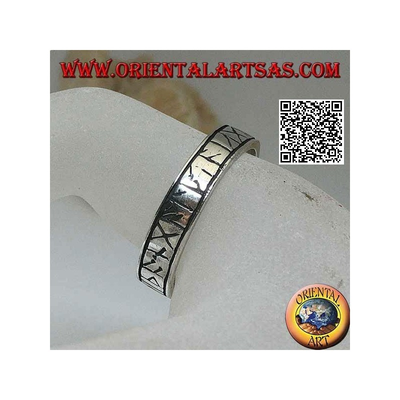 Anello fedina in argento con rune celtiche incise