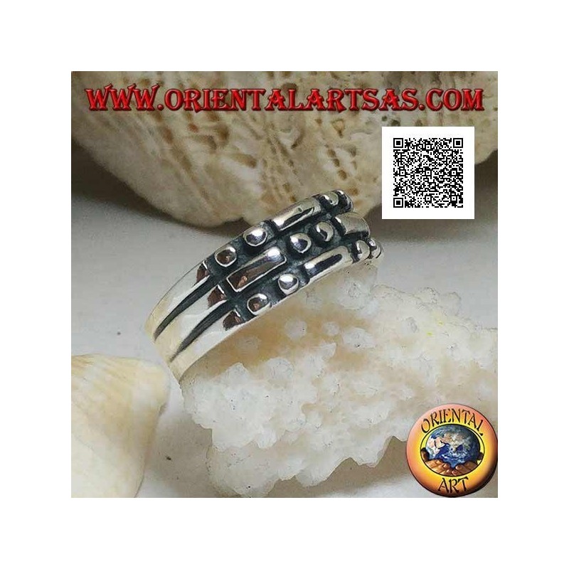 Bague en argent avec rectangles et paires de cercles en damier en bas-relief