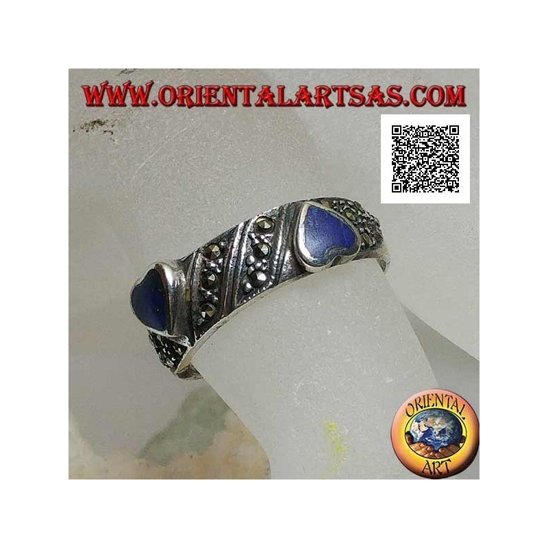 Silberring mit natürlichen Lapislazuli-Herzen im Relief bei Schrägverarbeitung mit Markasit