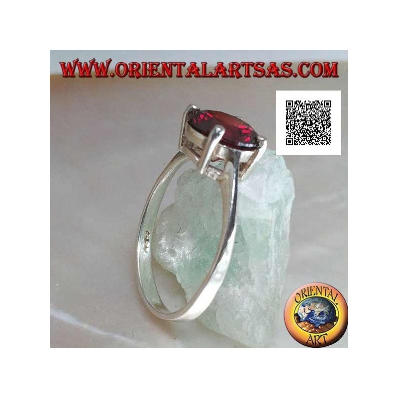 Rhodiumsilberring mit facettiertem rundem Granat, besetzt mit 4 Clips