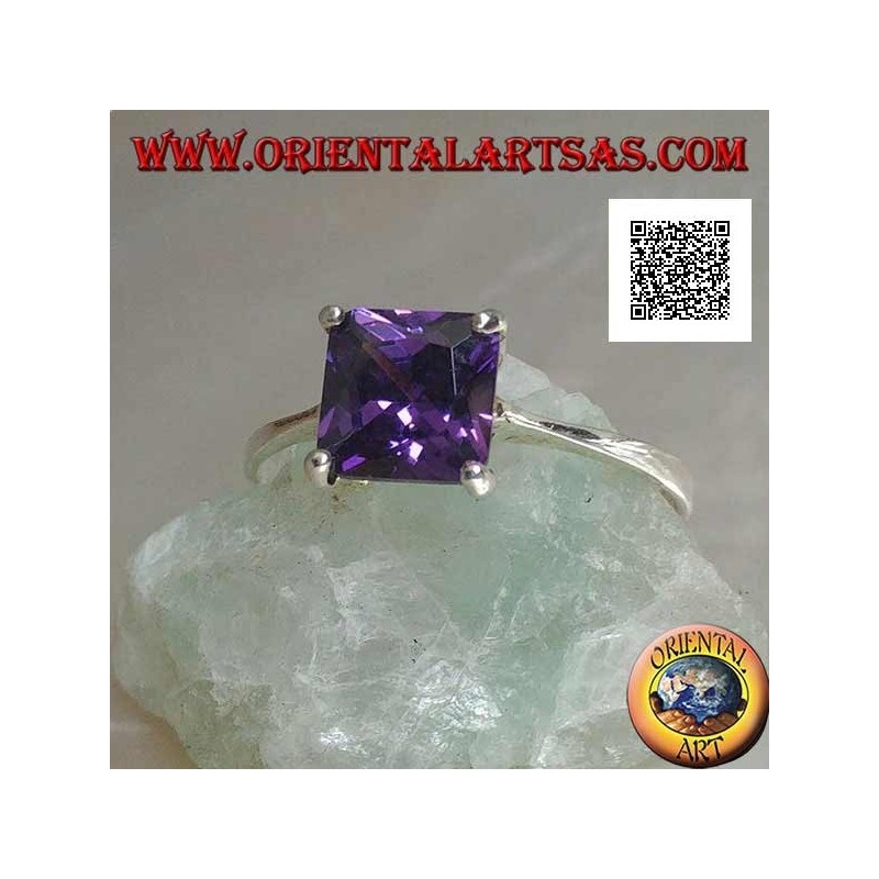 Rhodinierter Silberring mit amethystfarbenem quadratischem Zirkon, besetzt mit 4 Clips