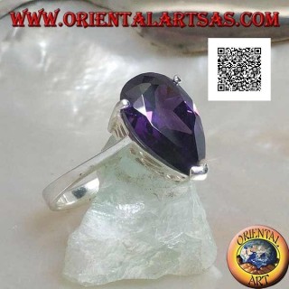 Rhodinierter Silberring mit amethystfarbenem Tropfenzirkon, besetzt mit 3 Clips