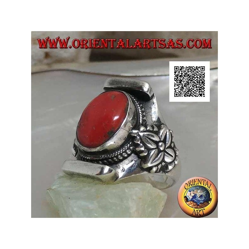 Bague en argent avec corail tibétain antique ovale en serti népalais avec feuille sur les côtés