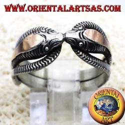 anello due cobra in argento con lamina in oro 14 carati