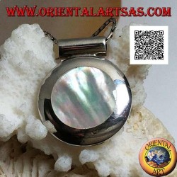 Silver pendant with round mother of pearl on smooth side frame and tubular hook