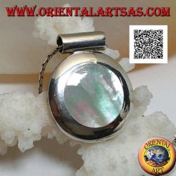Silver pendant with round mother of pearl on smooth side frame and tubular hook