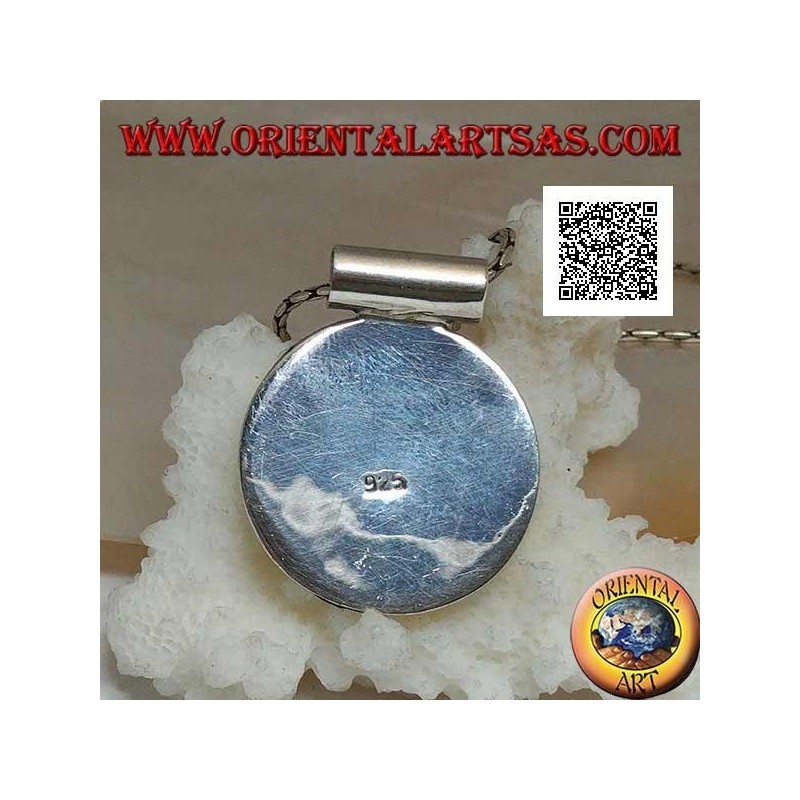 Silver pendant with round mother of pearl on smooth side frame and tubular hook