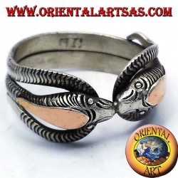Dos anillo de la cobra en plata con pan de oro de 14 quilates