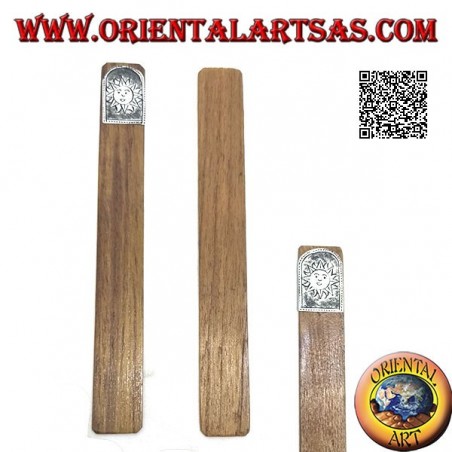 Segnalibro in legno di teak con piastra di alpacca o argentone decorata con sole (stretto)