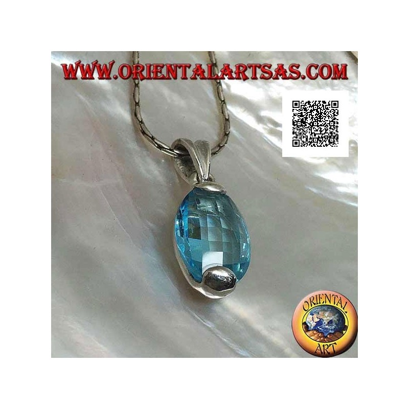 Silberanhänger mit ovalem facettiertem Blautopas oben und unten