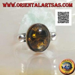 Bague en argent avec cabochon ovale vert ambre avec boule latérale sur monture lisse