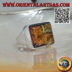 Rectangular silver ring with three rectangular puzzle ambers