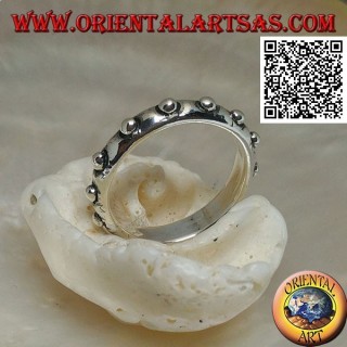Anello a fedina in argento con palline in rilievo (Rosario) 