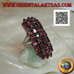 Silver ring with 31 natural garnets set oval and round to form a rectangle