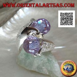 Anillo de plata rodiada de dos brazos con dos esferas facetadas de circonita amatista