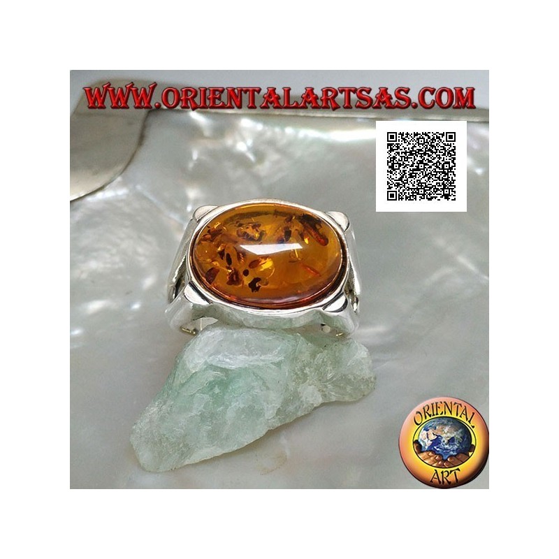 Bague en argent avec cabochon ovale ambre en croix sur serti lisse avec ouverture latérale