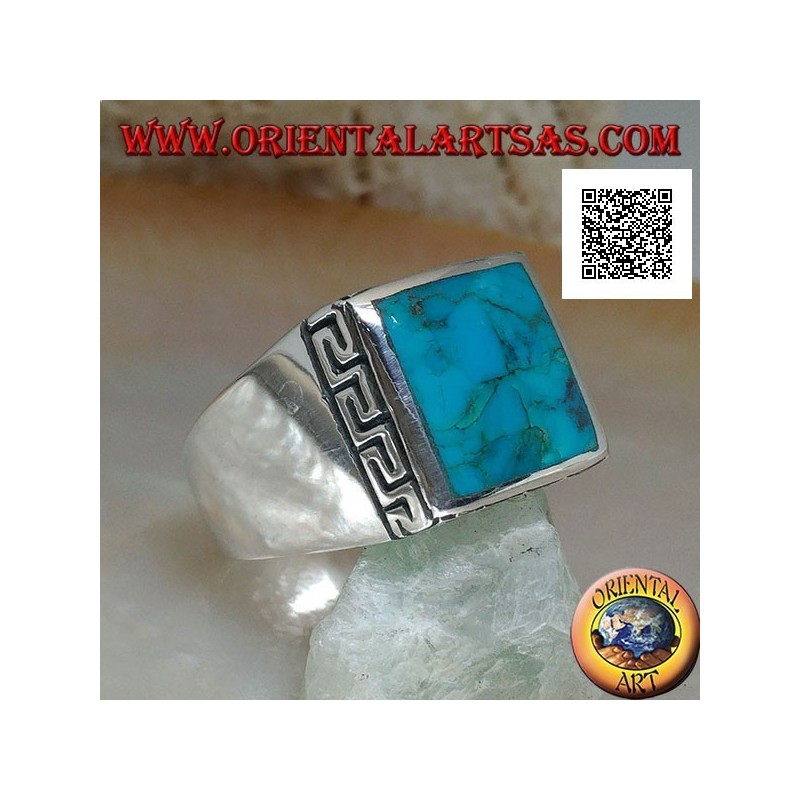 Anello in argento con turchese naturale quadrato contornato da incisione a greca (24)