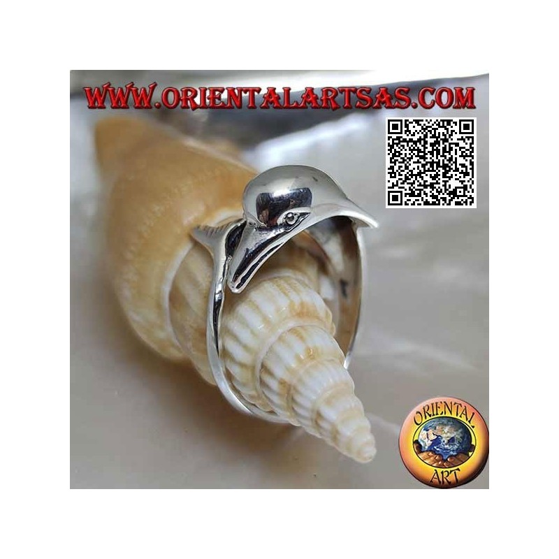 Anello in argento, delfino che insegue la sua coda (Ouroboros)