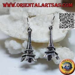 Silberne Ohrringe in Form des Eiffelturms (Tour Eiffel de Paris)