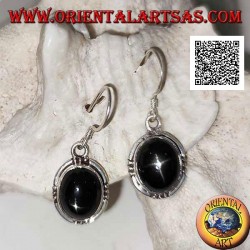 Silberne Ohrringe mit Cabochon-Oval Black Star (Stern-Diopsid) und drei Bällen an den vier Kardinalpunkten