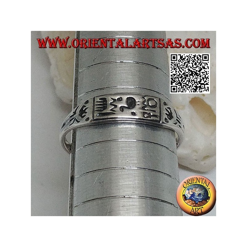 Anillo de plata con jeroglíficos grabados / símbolos místicos