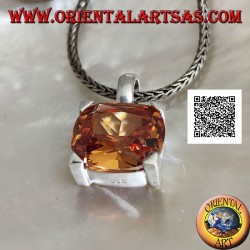Rhodium silver pendant with transverse oval champagne zircon set in a rectangle