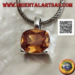 Rhodium silver pendant with transverse oval champagne zircon set in a rectangle
