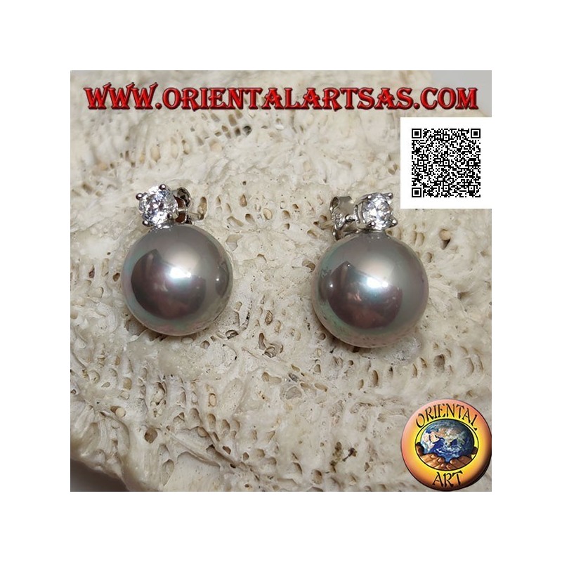 Silver lobe earrings with gray freshwater pearl and white zircon set