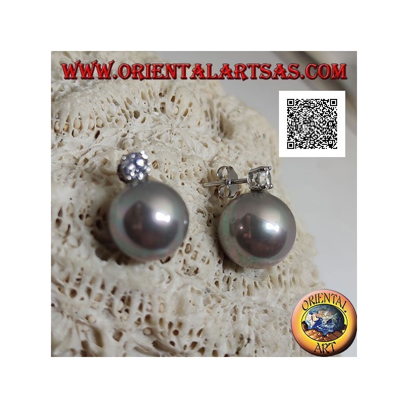 Silver lobe earrings with gray freshwater pearl and white zircon set