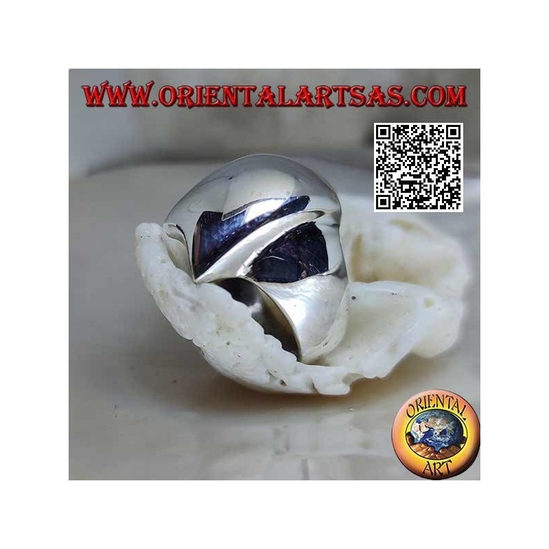 Bague en argent lisse dans un trapèze convexe biseauté rectangle