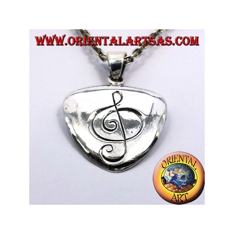 Plectrum pendant in silver with treble clef