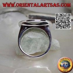 Smooth silver ring with smooth concave round plate