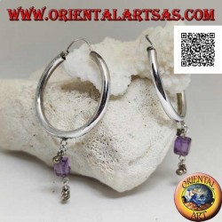 Boucles d'oreilles en argent à cercle lisse épais avec un pendentif cube d'améthyste et des boules