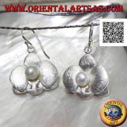 Silver earrings in the shape of 2 overlapping satin clovers with a central white pearl