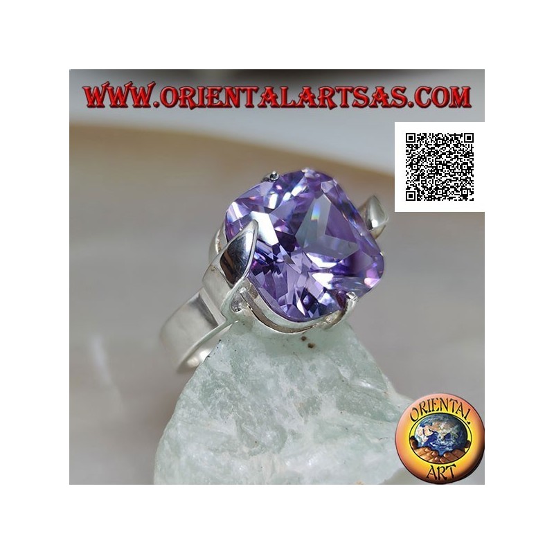 Anello in argento rodiato con zircone color ametista chiara quadrato agganciato sul centro dei lati