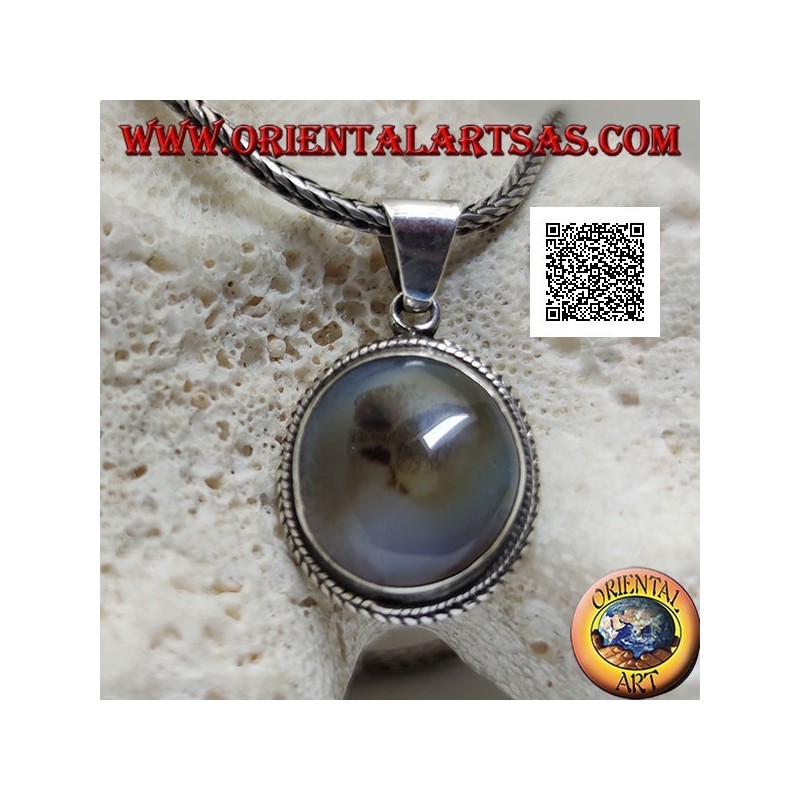 Colgante de plata con cuarzo turmalinado ovalado cabujón rodeado de tejido