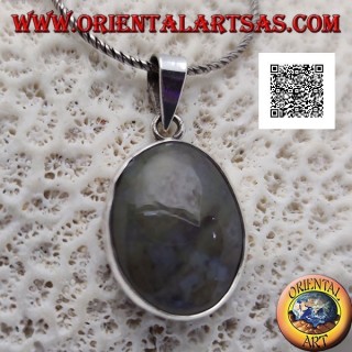 Ciondolo in argento con agata muschiata ovale cabochon con cornice liscia