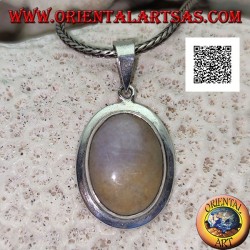 Silver pendant with cabochon oval musk agate with smooth protruding edge