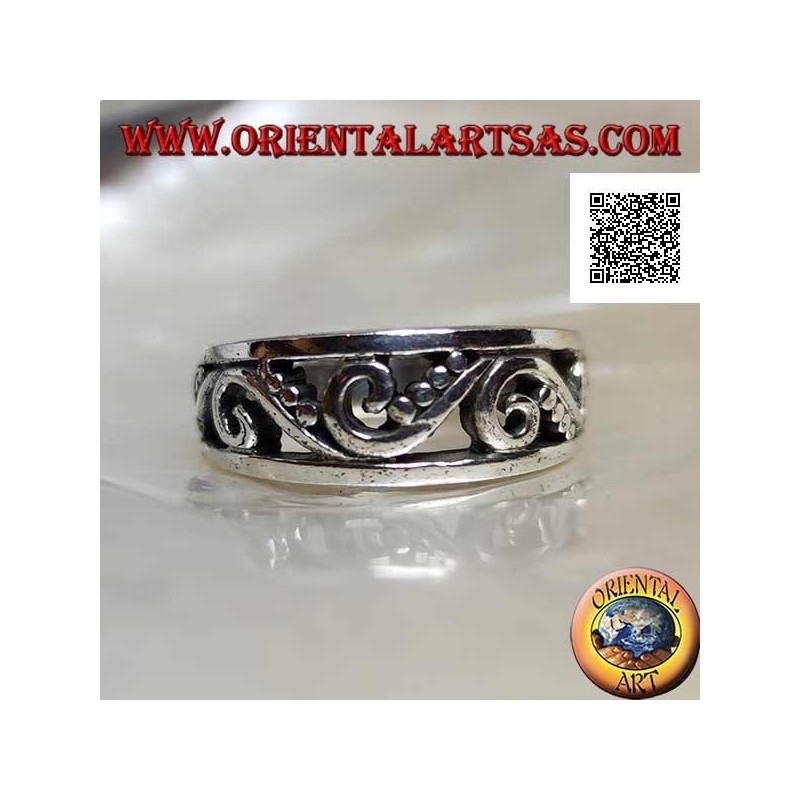 Bague de culture en argent avec motif ajouré de courbes et de disques