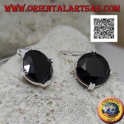 Orecchini in argento pendenti con zircone spinello tondo incastonato sui 4 punti cardinali