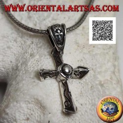 Colgante de plata cruz cristiana tridimensional puntiaguda con grabados en las 3 esquinas y cruz en el gancho