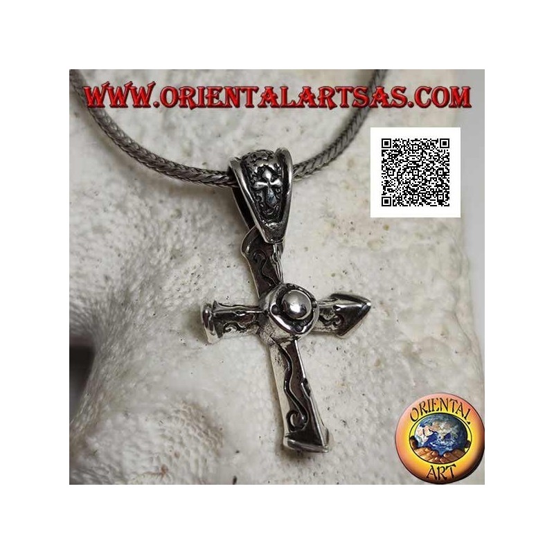 Silver pendant three-dimensional pointed Christian cross with engravings on the 3 corners and cross on the hook